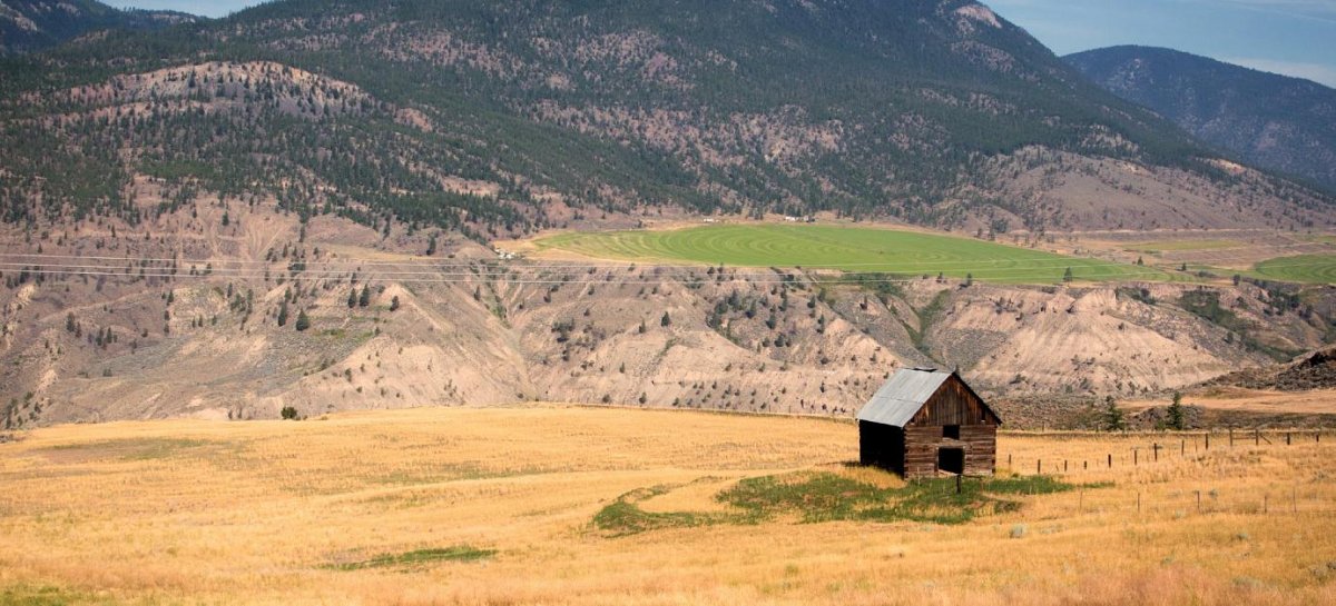 Clinton-near-70-Mile-House-and-Cache-Creek-Photo-Destination-BC.jpg